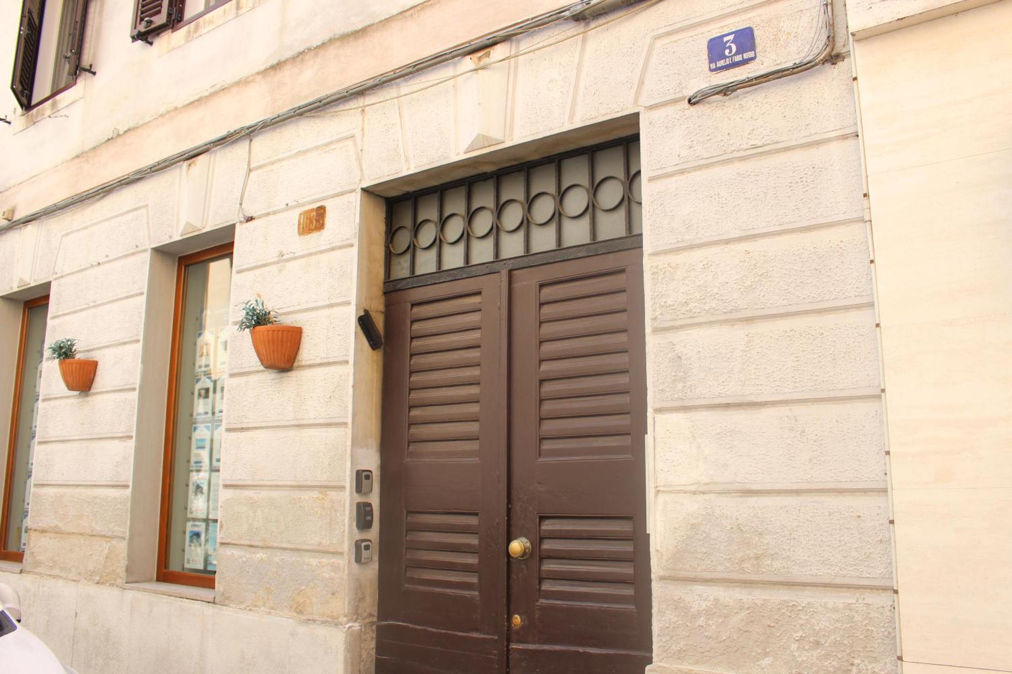 Appartamento Storico In Viale Trieste Dış mekan fotoğraf